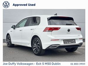 Volkswagen Golf 1.5 eTSI 130HP Style DSG MHEV - Image 4
