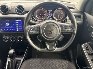 Suzuki Swift Auto XG  White (Key 03) - Image 4