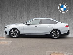 BMW 5-Series 530e M Sport Saloon - Image 4