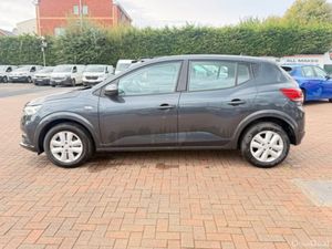 Dacia Sandero Expression TCE 90 5SP NBI 5DR - Image 4