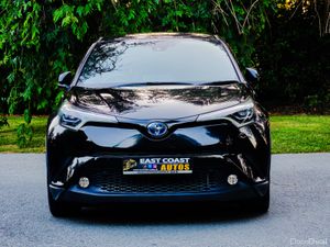 2018 Toyota C-HR  1.8 Petrol Hybrid Auto G Package - Image 3