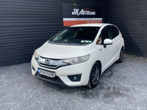 Honda Fit 1.5 HYBRID AUTO - Image 3