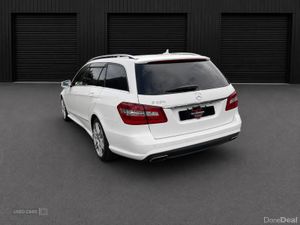 Mercedes-Benz E-Class 1.8 E250 BlueEFFICIENCY Avan - Image 4