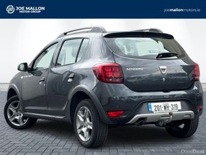 Dacia Sandero Stepway TCe 90 STEPWAY Signature - Image 3