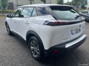 Peugeot 2008 2020 - Image 4