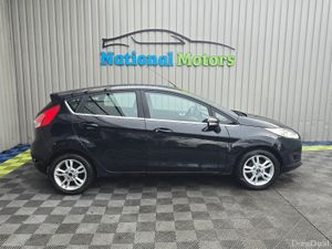 2014 Ford Fiesta ZETEC 1.0 PETROL - Image 2