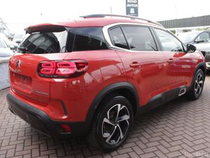 2.0HDI SHINE EDITION 5DR ESTATE AUTOMATIC // 1 OWN - Image 4