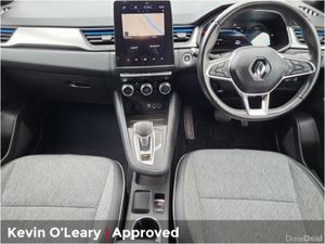 Renault Captur S-Edition Plug in Hybrid 130 - Image 4