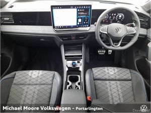 Volkswagen Tiguan RLINE75 2.0TDI 150HP DSG - Image 2