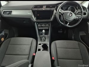 Volkswagen Touran TSI Comfort Line - Image 4