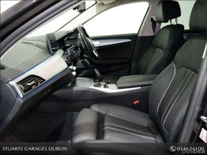 BMW 5-Series *ONLY 29, 800 KM* COMFORT AND TECH PA - Image 3