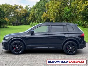 Volkswagen Tiguan 2.0TDI R-LINE , AUTO // BLACK LE - Image 4