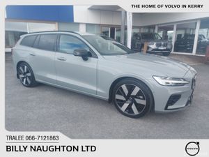 Volvo V60 T6 PHEV PLUS DARK AWD - Image 4