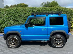 Suzuki Jimny 660cc 4WD AUTO // SELECTABLE 4WD LOW - Image 3