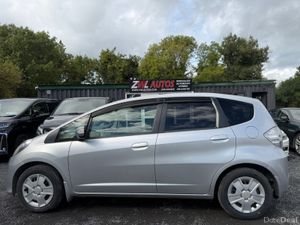 11 HONDA FIT 1.3 HYBRID - Image 4