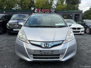 11 HONDA FIT 1.3 HYBRID - Image 3