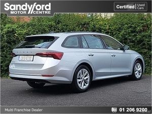 Skoda Octavia COMBI  AMBITION 2.0TDI 115HP - Image 4