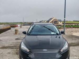 Ford Focus 1.5 TDCI Zetec Edition 120PS 5DR - Image 2