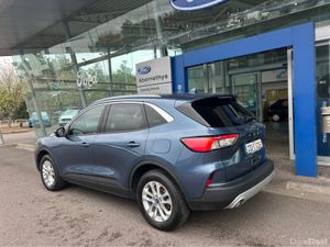 Ford Kuga TITANIUM 2.5 PHEV 225 S6.2 - Image 4