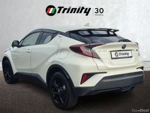 Toyota C-HR ** G 1.8 HYBRID ** AUTO ** HUGE SPEC * - Image 3
