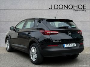 Opel Grandland X SC 1.2i 130PS 6 Speed - Image 2
