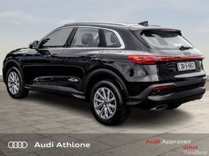 Audi Q5 2.0TFSIe 295BHP quattro SE S-Tronic - Image 3