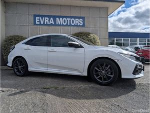 Honda Civic 1.0 PETROL //LOW MILES//REVERSE CAMERA - Image 3
