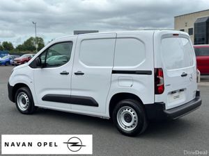 Opel Combo 262 Komfort SWB 1.5TD 100Ps  *LED Headl - Image 4