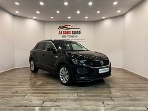 PANORAMIC ROOF • HIGH SPEC VW T-ROC RLINE 2.0 2021 - Image 2