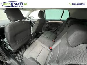 Volkswagen Golf 1.2 TSI COMFORTLINE, Low mileage - Image 4