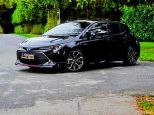 2020 Toyota Corolla Sport 1.8 Petrol Hybrid Auto Z - Image 3