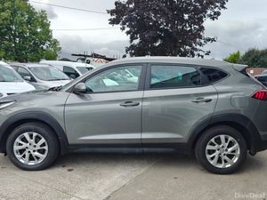 Hyundai Tucson 2WD Executive - Image 4