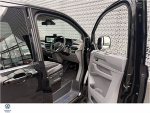 Volkswagen Caravelle 8 SEAT STYLE PHEV LWB 230HP A - Image 2