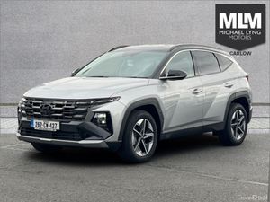 Hyundai Tucson Executive Plus TWO Tone - Image 3