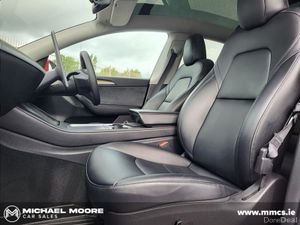Tesla Model Y Long-Range Dual Motor AWD *(PANORAMI - Image 4