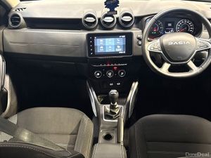 Dacia Duster 1.5 Blue dCi 115 Journey - Image 2