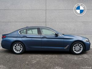 BMW 5-Series 520d SE Saloon - Image 3