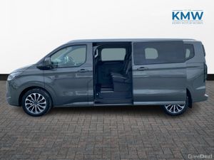 Ford Tourneo Custom Tourneo Limited 2.5 232PS PHEV - Image 4
