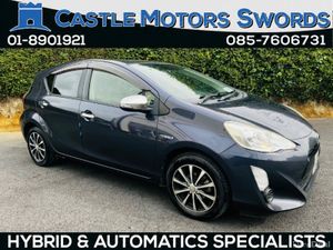 Toyota Aqua 1.5 AUTOMATIC HYBRID PUSH BUTTON START - Image 3