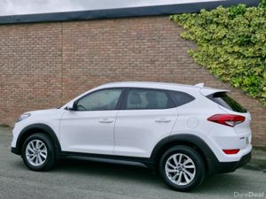Hyundai Tucson EXECUTIVE FINANCE AVAILABLE - Image 2