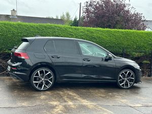 22Volkswagen Golf 1.4  Style Hybrid €19750 inc Vrt - Image 4