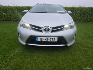 151 Toyota Auris 1.4 D4d New Nct and Tax - Image 3