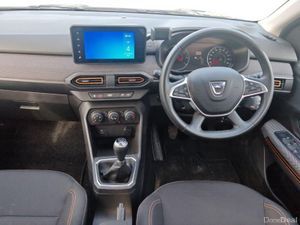 Dacia Sandero Stepway TCe 90 STEPWAY Comfort - Image 2