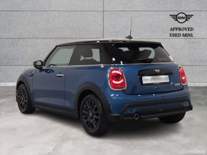 Mini Cooper Cooper Classic Auto - Image 2