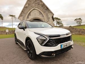 Kia Sportage Anniversary Edition Plug-in Hybrid 1. - Image 2
