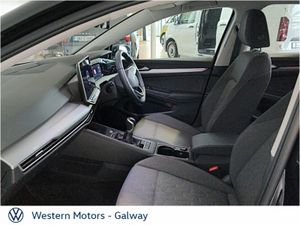 Volkswagen Golf GOLF LAUNCH EDITION 2.0 TDI 115HP - Image 4