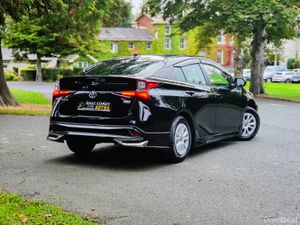 2020 Toyota Prius 1.8 Petrol Hybrid Automatic - Image 3