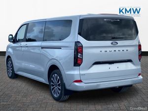Ford Tourneo Custom 2.5 LWB Limited..Luxe Pack..Hu - Image 4
