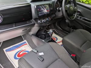 Toyota Yaris 1.3 Petrol Automatic NOT HYBRID, 2020 - Image 3