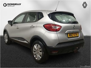 Renault Captur 0.9 TCE 90 Expression+ 5dr - Image 3